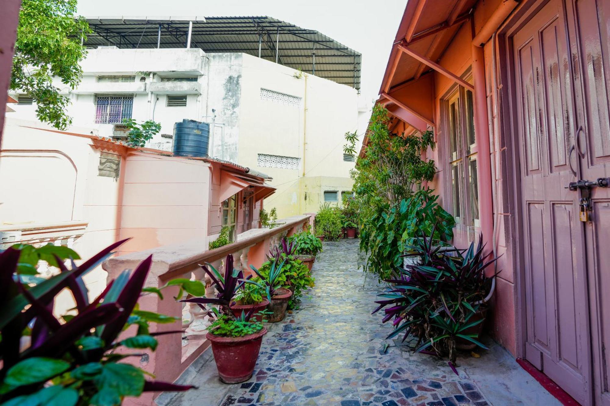 French Villa ปอนดิเชอรี ภายนอก รูปภาพ